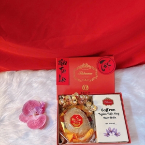 Set quà theo yêu cầu